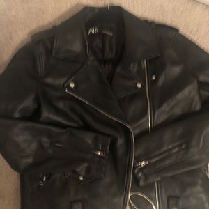 Zara girls jacket (size kids xl)
